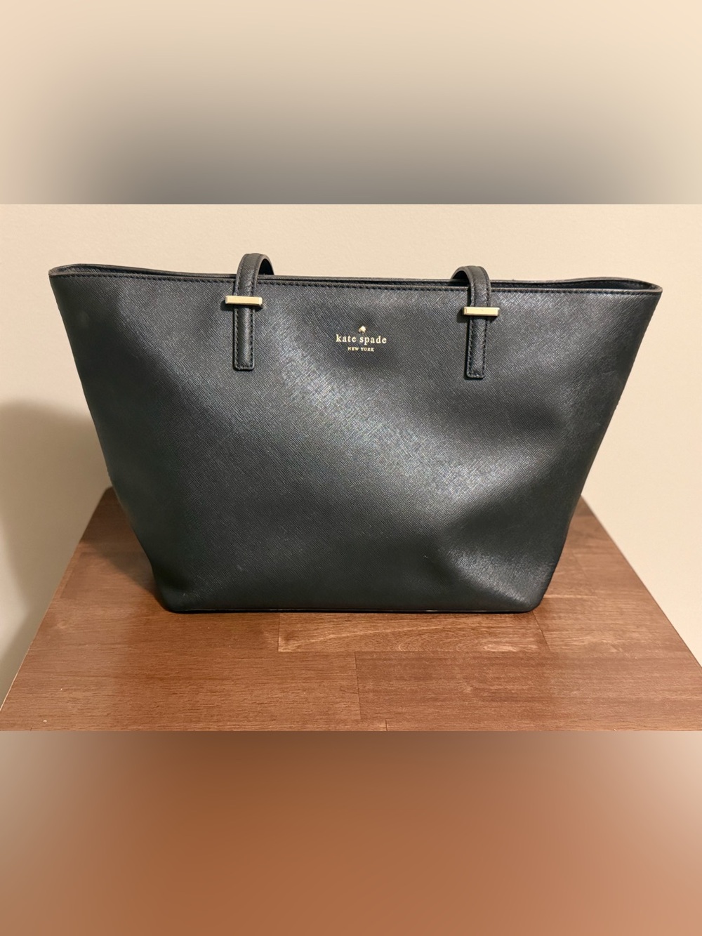 Kate Spade Cedar Street Medium Harmony Tote